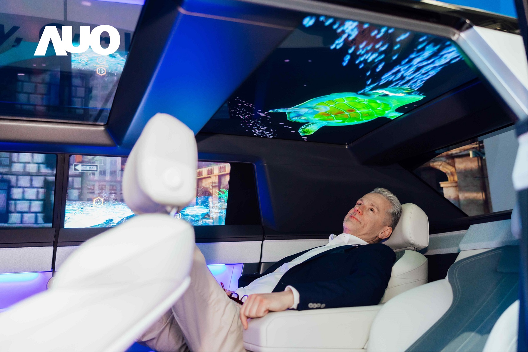 MK体育
Smart Cockpit 2025集Micro LED透明、大型化、可挠优势之大成，携手BHTC打造未来视界的车用Display HMI解决方案